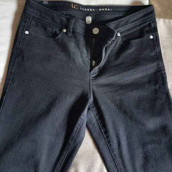 BLACK SKINNIES - Picture 2 of 4